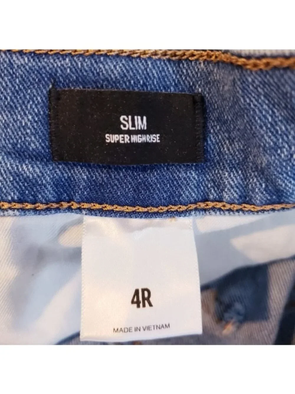 Express Slim Leg Super High Rise Waist Raw Hem Jeans Women's Size 4